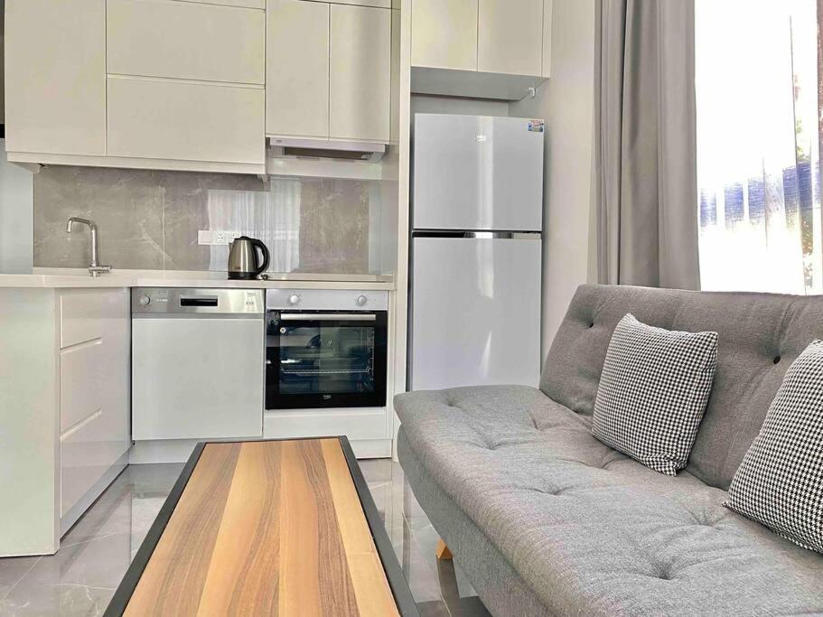 Apartment Camelia 2 Beautiful 1+1 On Cleopatra Alanya